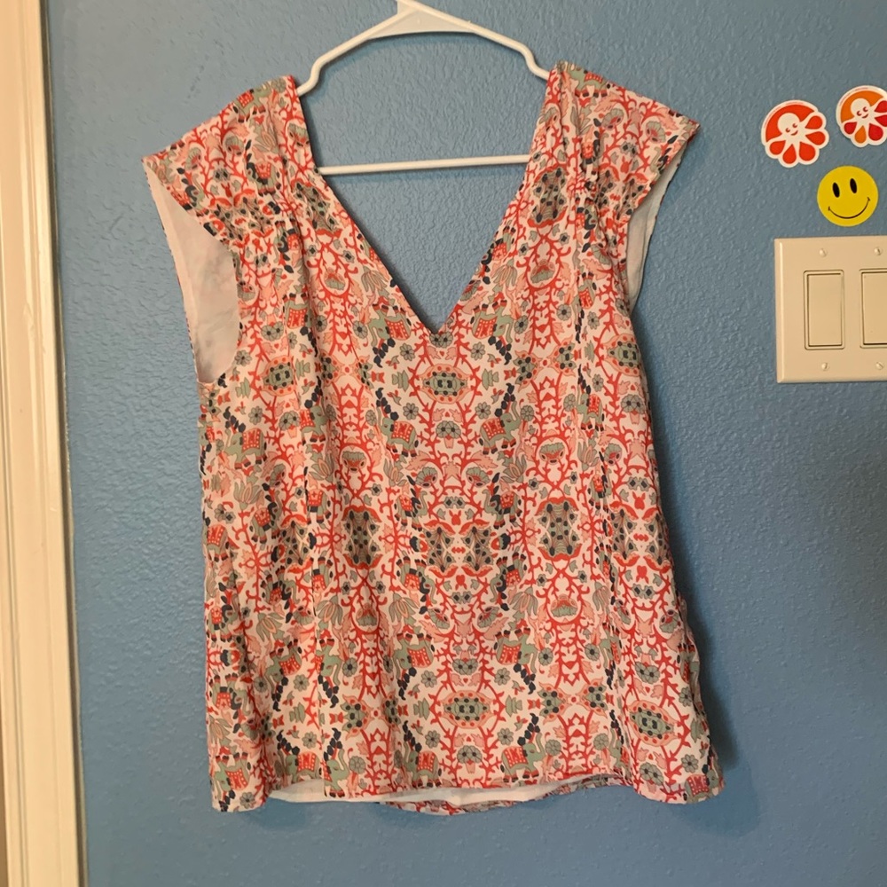 Forever 21 v neck blouse